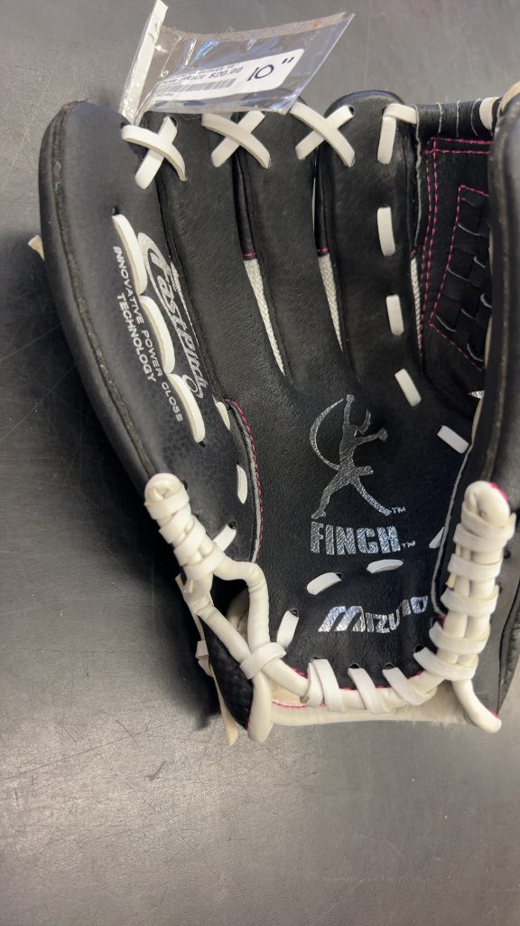 Mizuno Fast Pitch Finch Softball Glove Black/Pink Excellent Condition 10"
