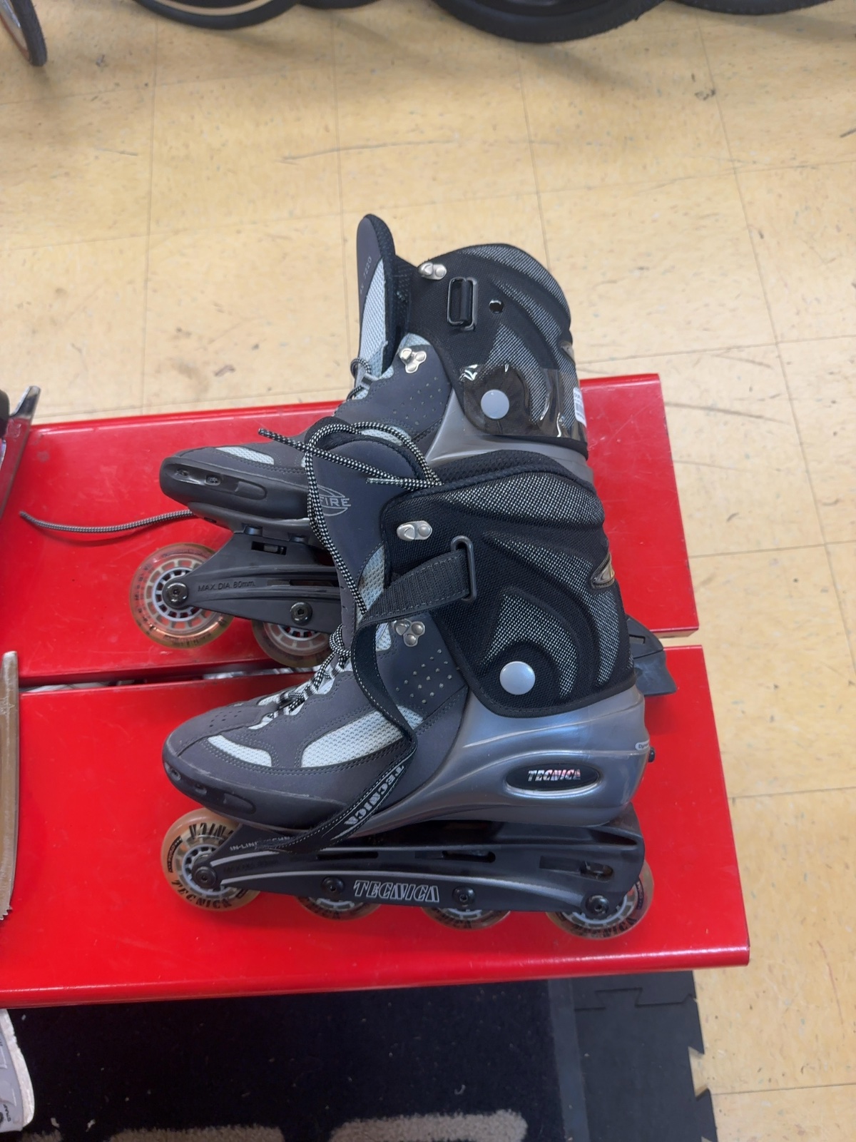 Tecnica Fire Inline Skates - Size 9.5