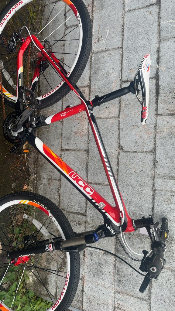 UCC VCL Road Bike 17" Frame 26" Wheels Red/White/Black very Good Condition