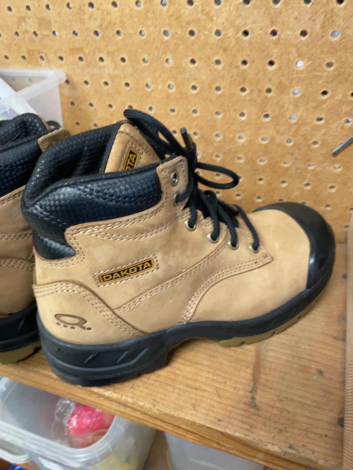 Dakota 400-2 Size 7 US Steel Toe Work Boots
