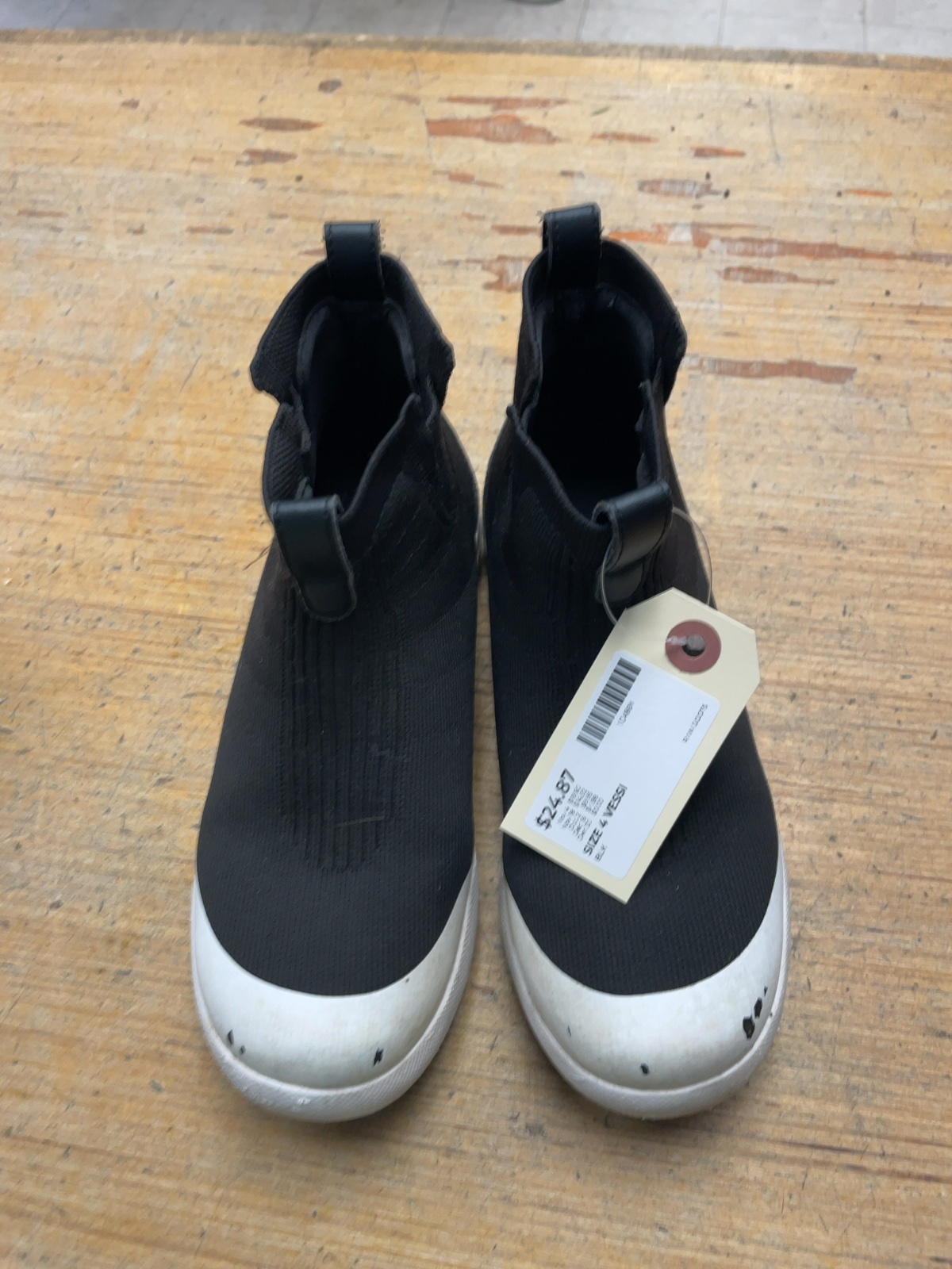 Vessi Weekend Chelsea Size 4 Kids Waterproof Boots