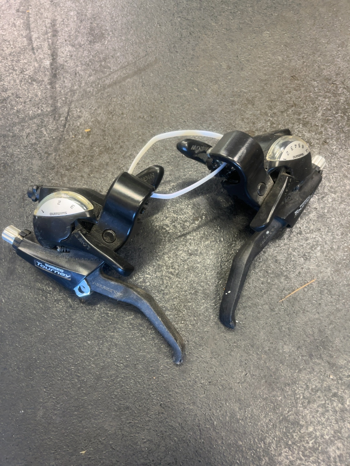 Shimano Tourney 3x7 Speed Shifter Brake Lever Combo Black Good