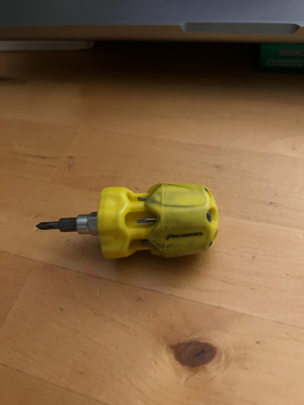 Picquic Stubby Multi-Bit Screwdriver Yellow Used