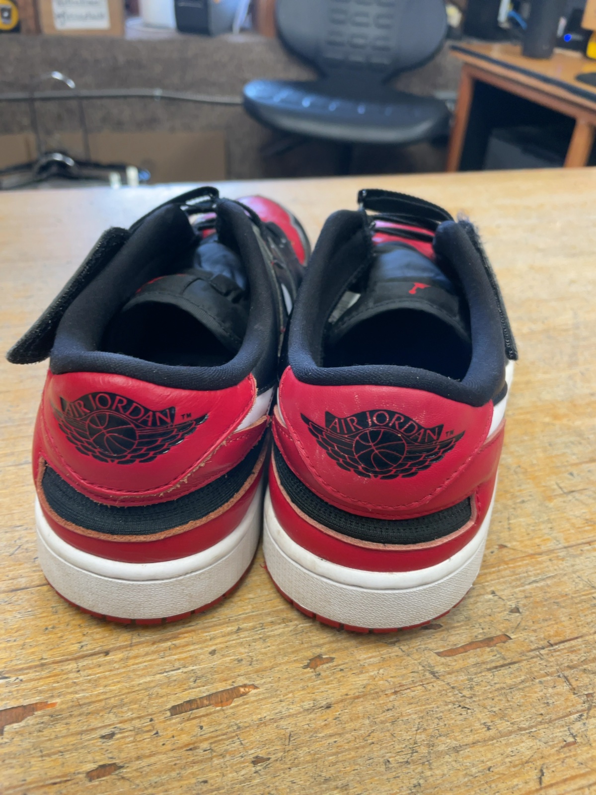 Nike Air Jordan 1 Low FlyEase Size 10.5 US