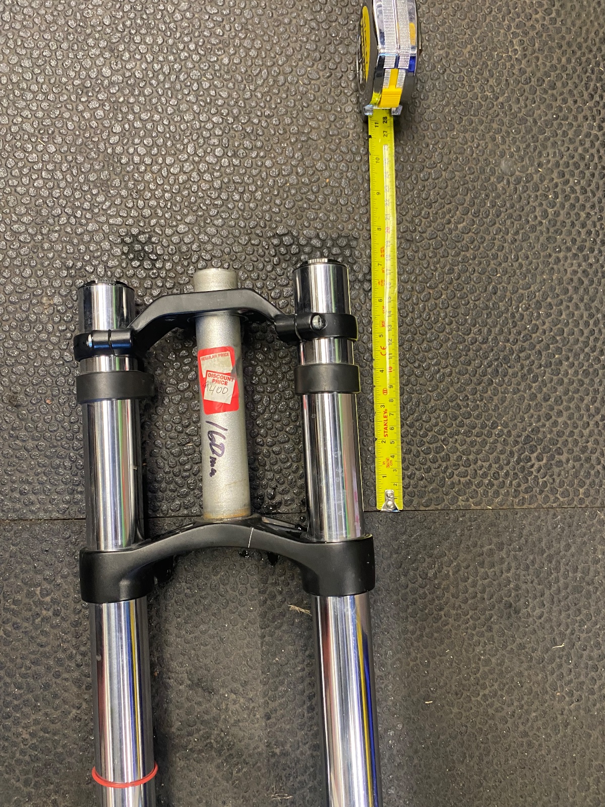 RockShox Domain Dual Crown Suspension Fork White Used