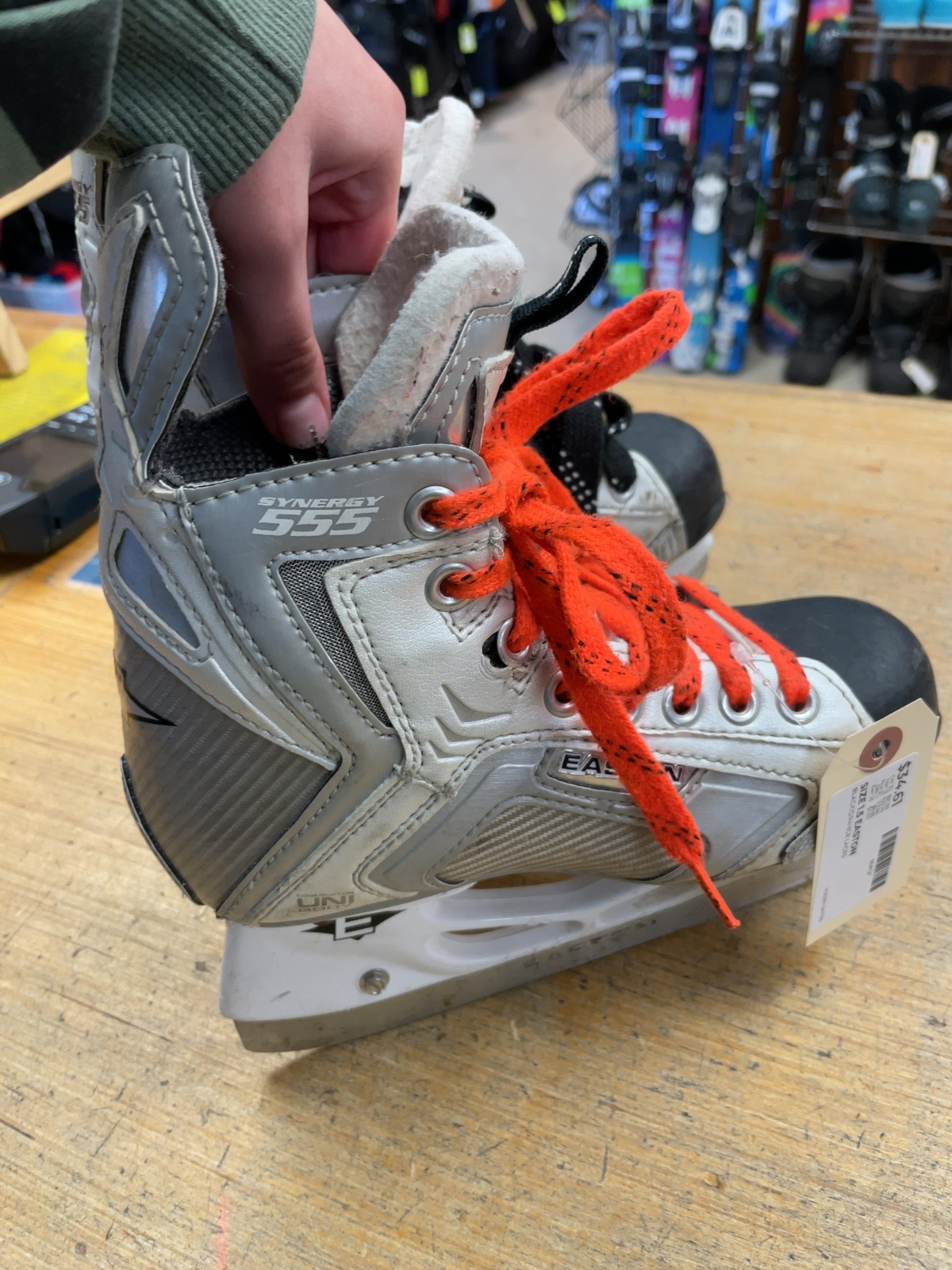 Easton Synergy 555 Size 1.5 Ice Hockey Skates