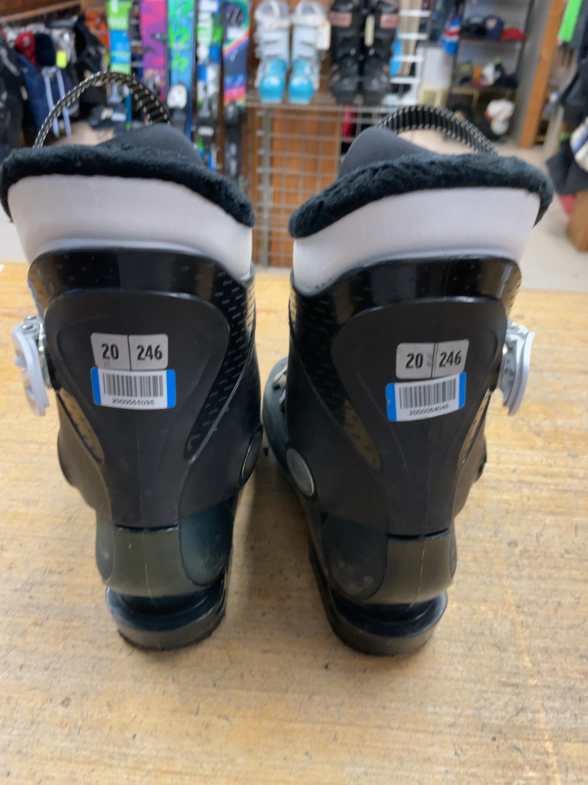 Salomon T2 Size 20 Mondo Ski Boots