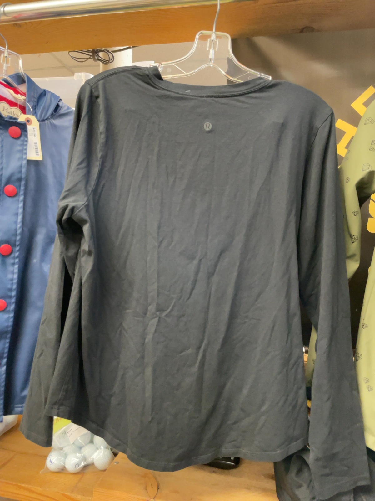 Lululemon Long Sleeve Shirt Size 8 Black