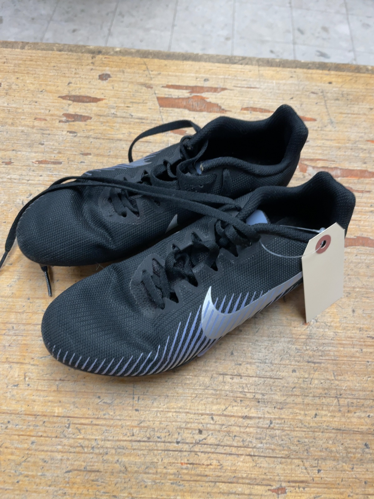 Nike Zoom Rival M Size 5 Track Spikes