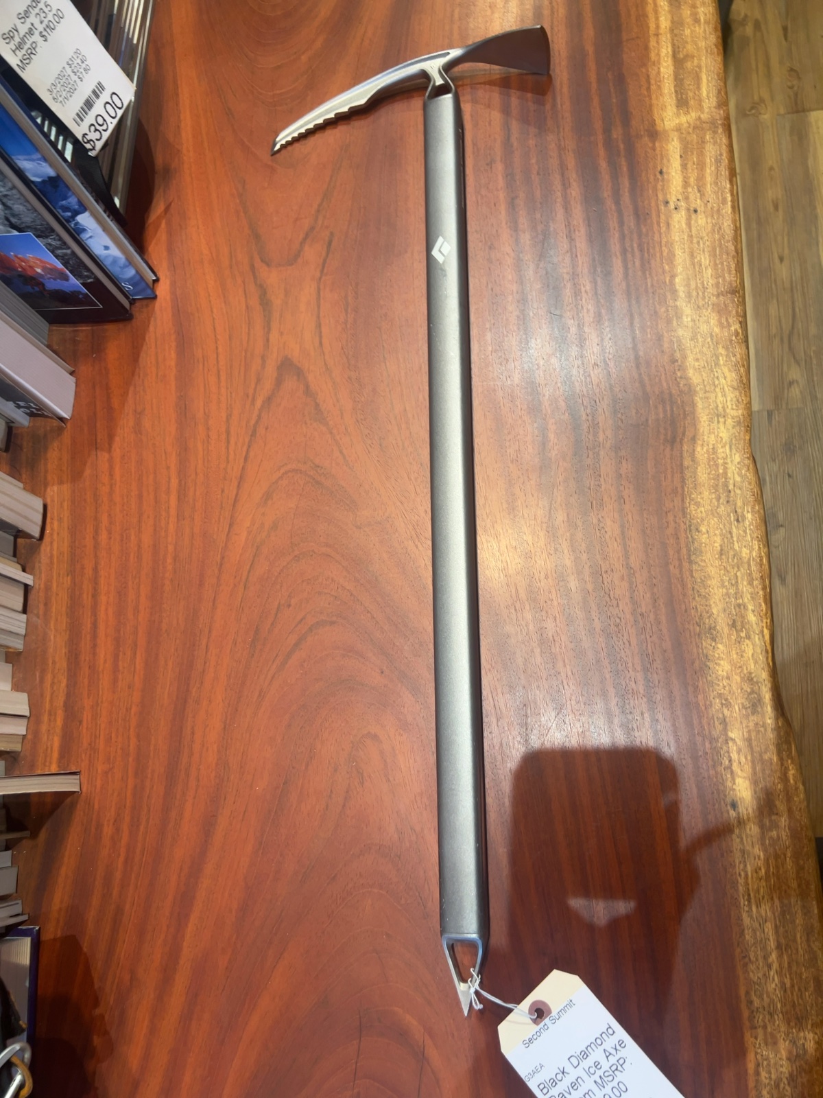 Black Diamond Raven Ice Axe 65cm Good