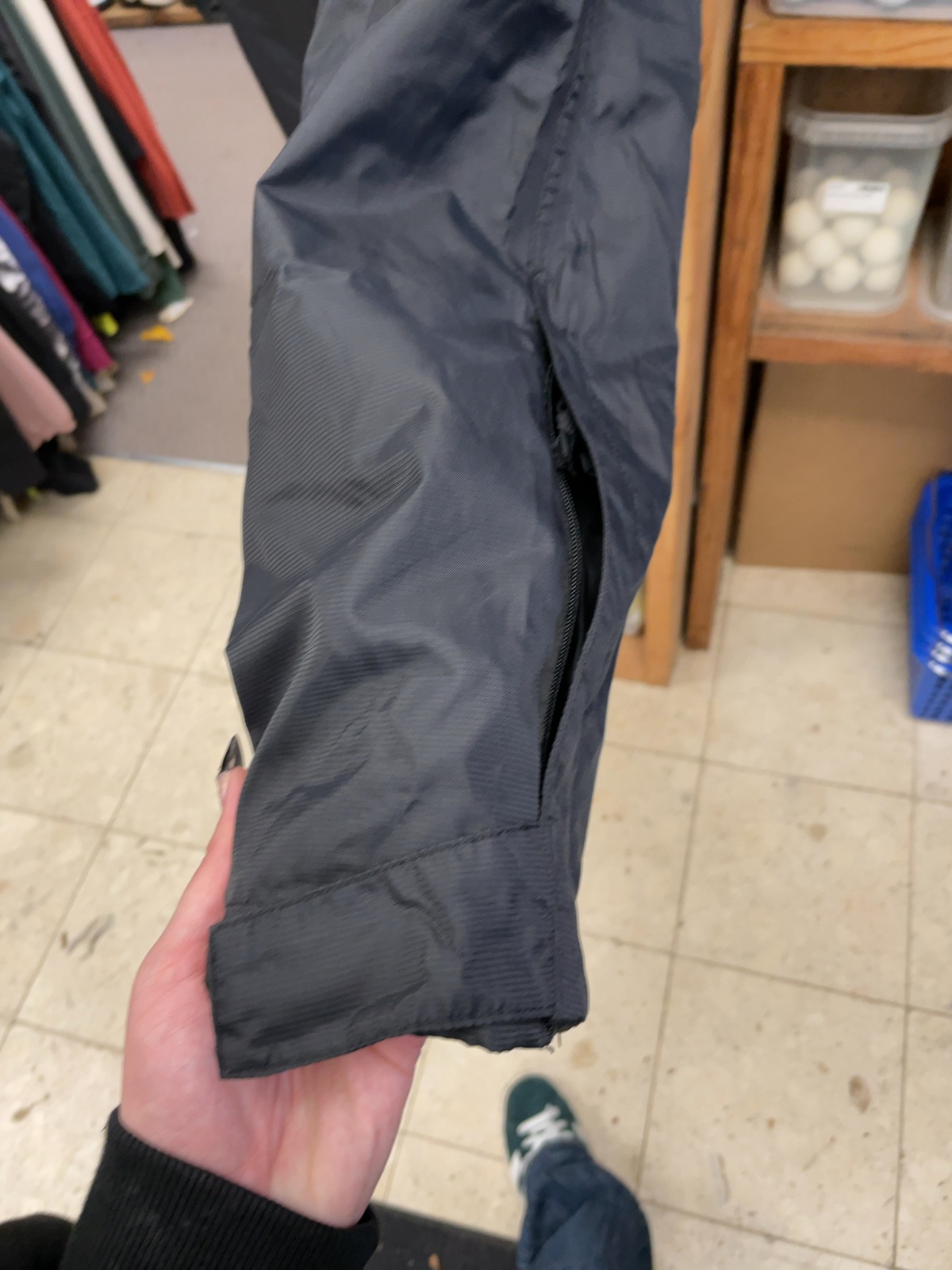Wetskins Size L Winter Pants Black