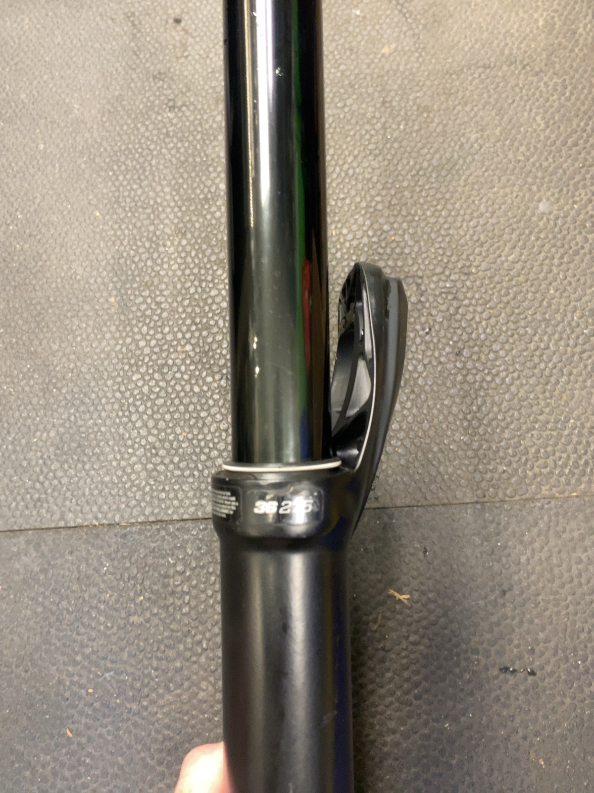 Fox 36 Performance Elite GRIP2 27.5 Suspension Fork Good