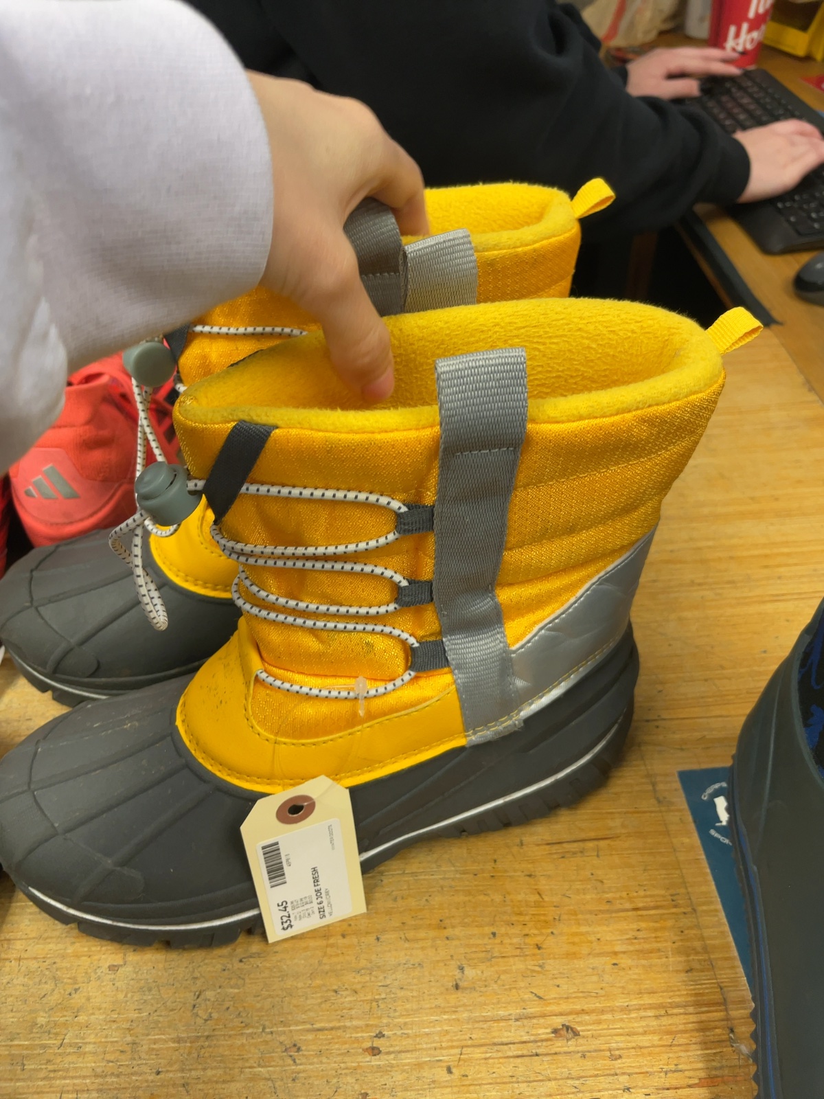 Joe Fresh Winter Boots Size 6