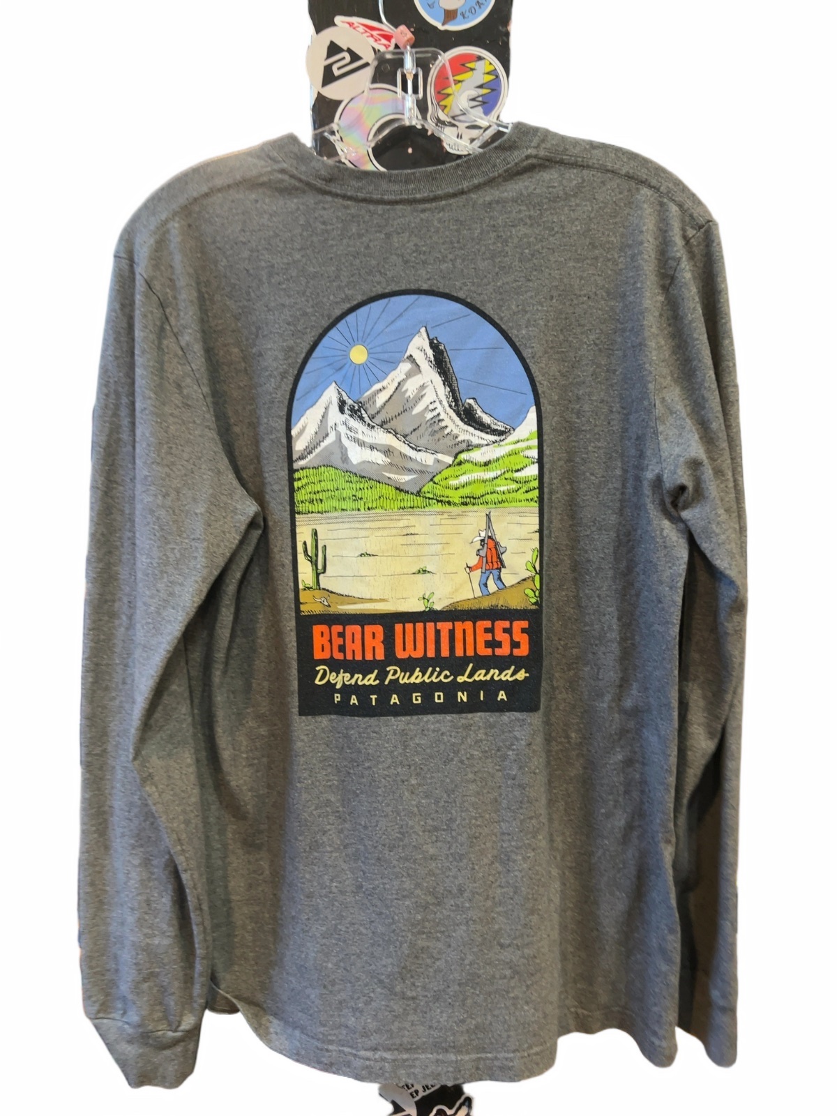 Patagonia Bear Witness Long Sleeve Graphic T-Shirt - Good - S