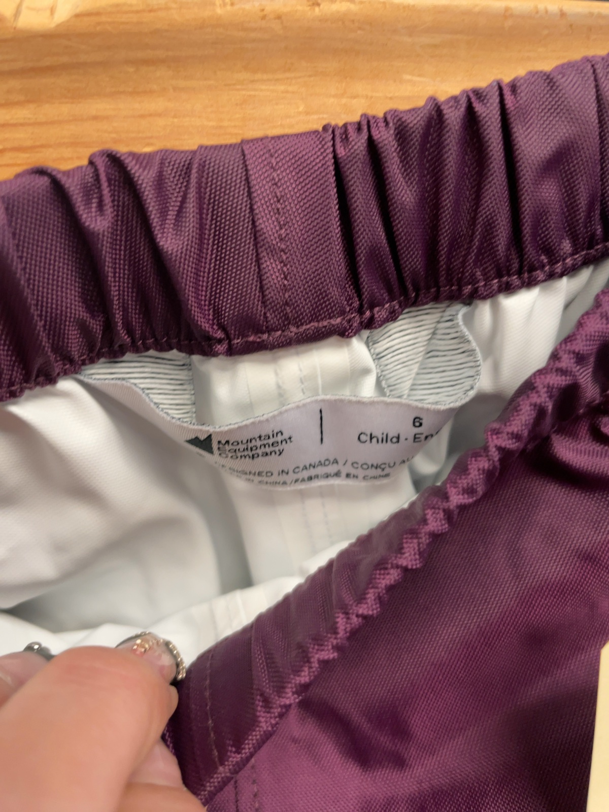 MEC Size 6 Child Purple Rain Pants