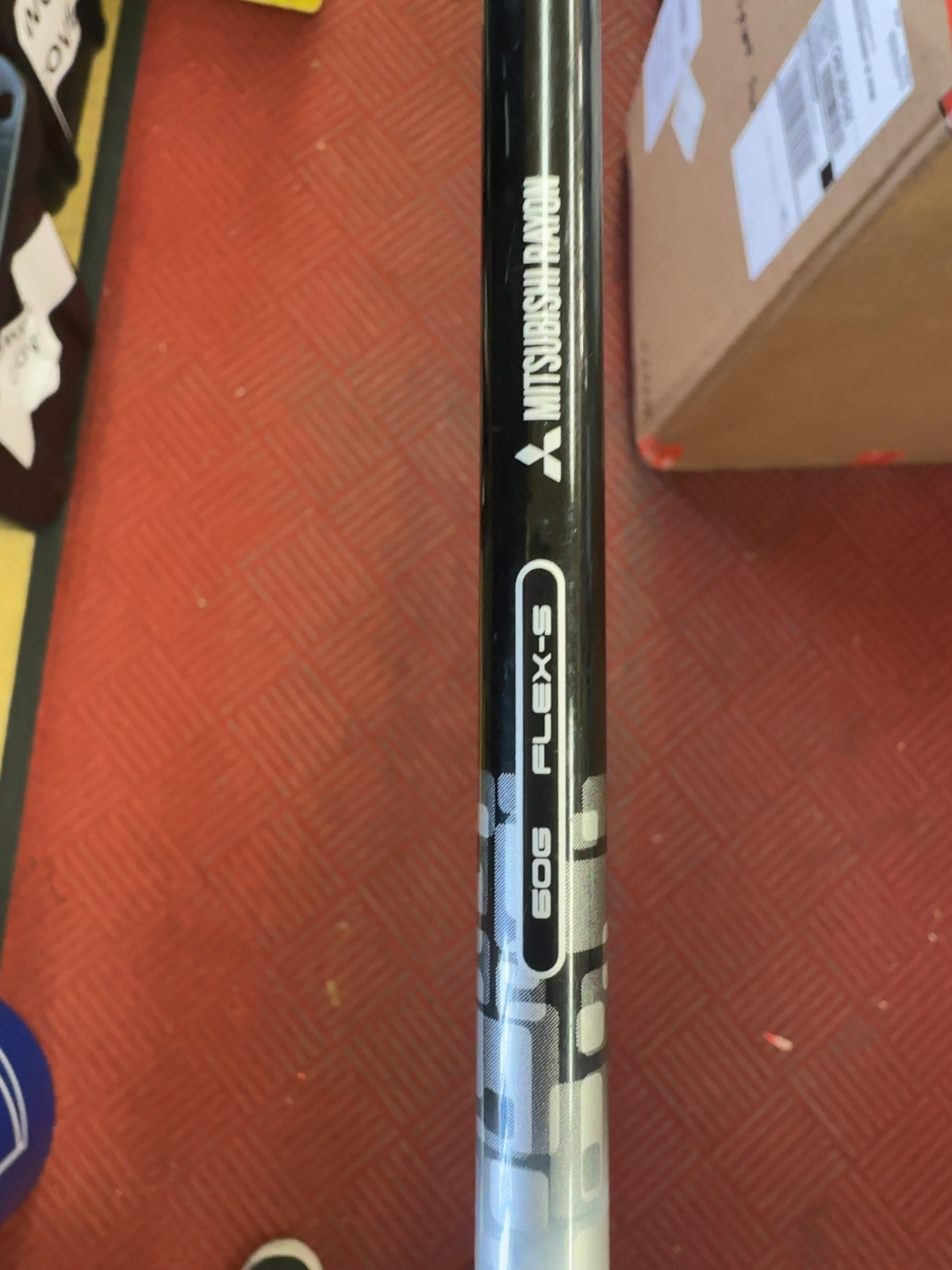 TaylorMade M4 10.5° Driver - Mitsubishi Rayon Kuro Kage 60g Stiff Flex