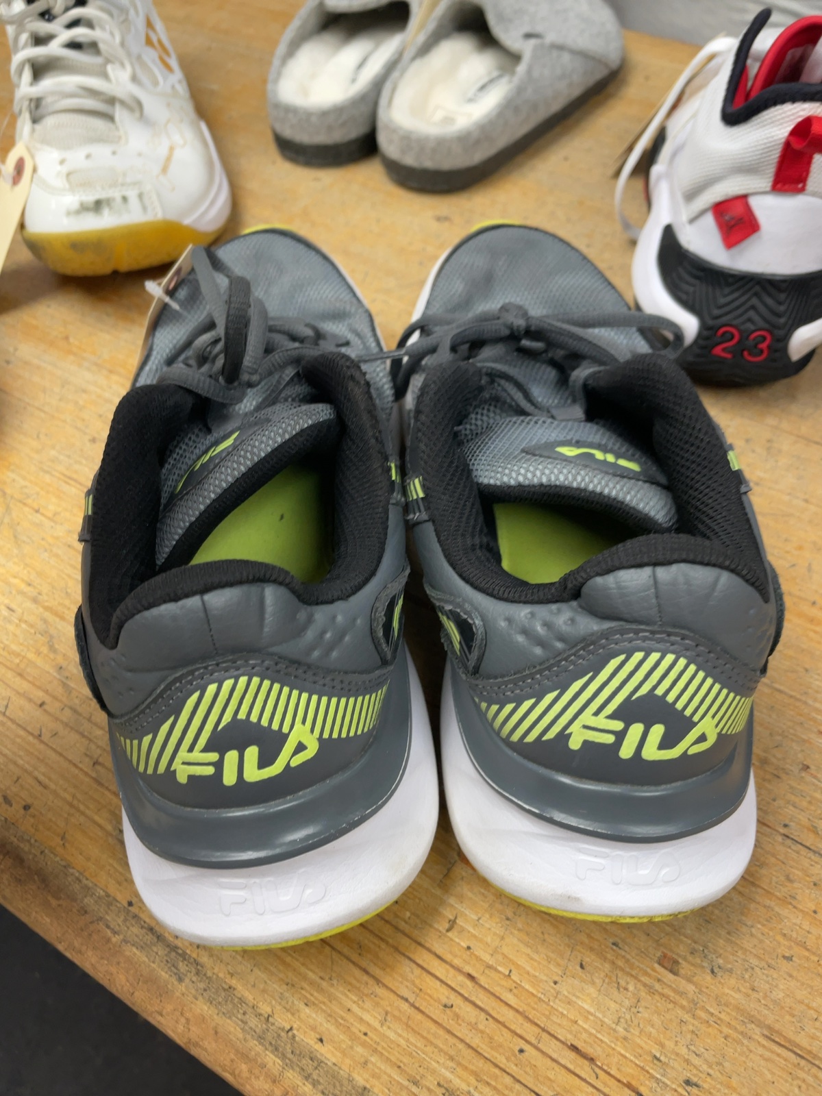 Fila Size 8 Running Shoes