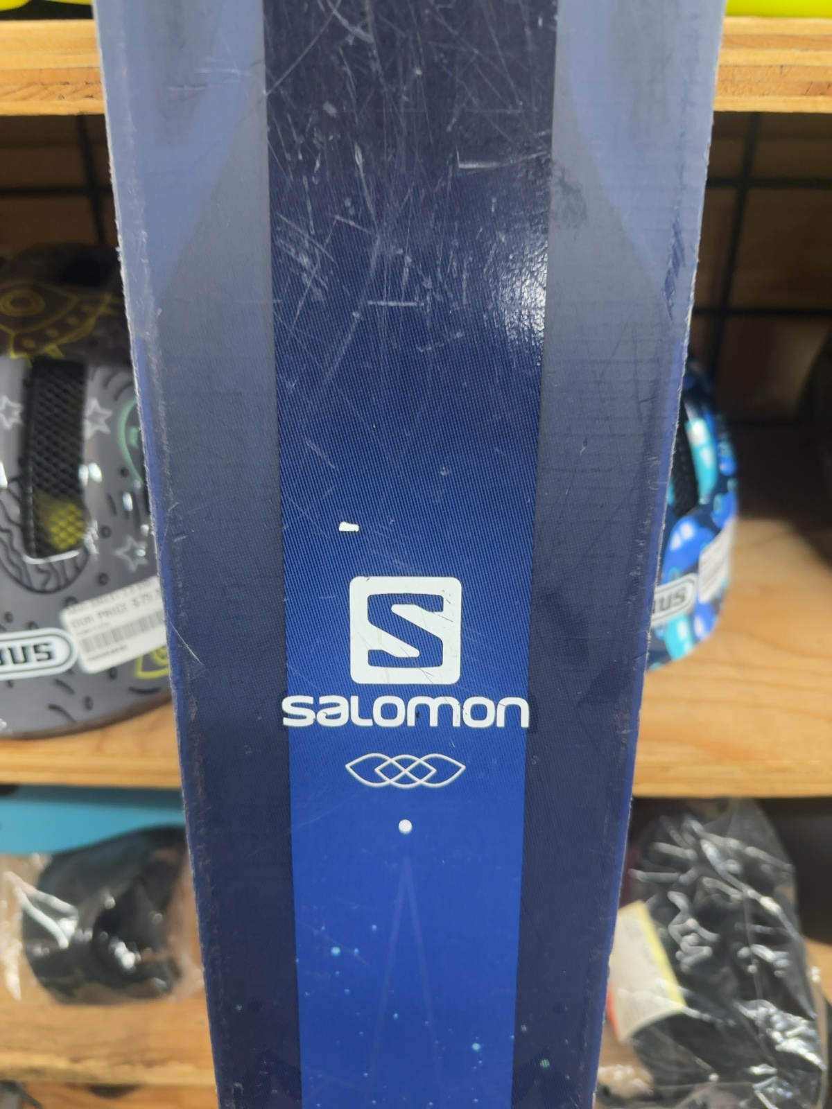 Salomon QST Lux 92 Skis with Bindings 153 cm