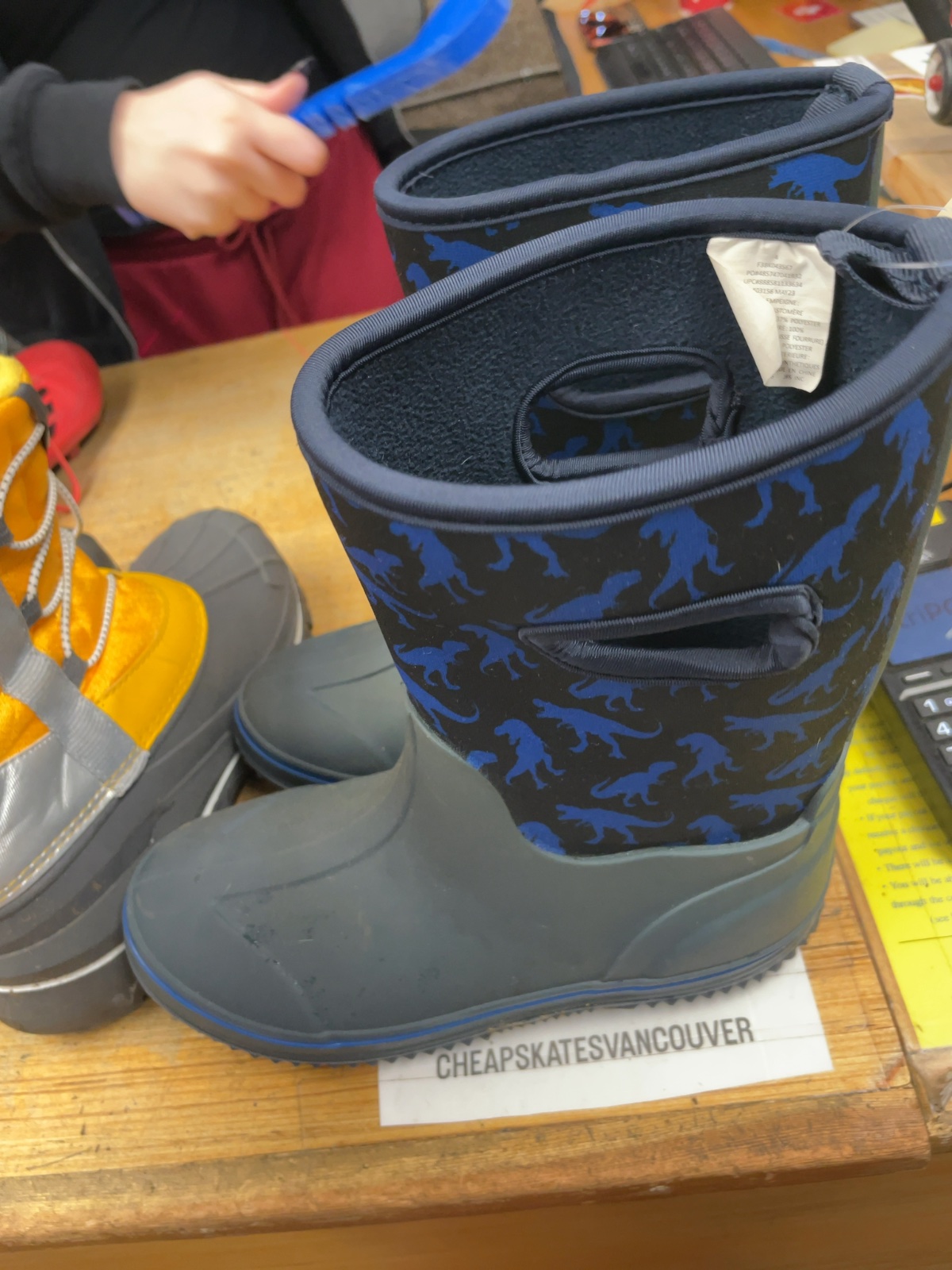 Unbranded Dinosaur Waterproof Rain Boots Size 4 Grey/Blue