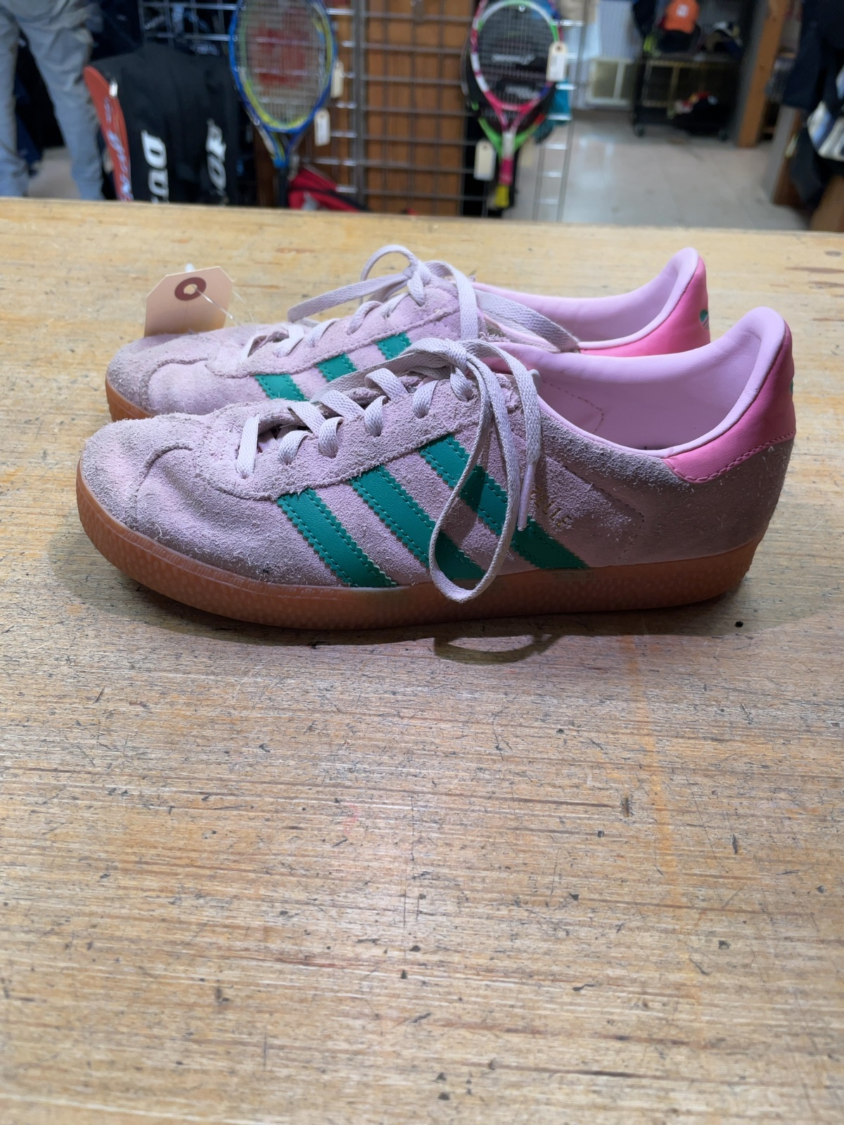 adidas Gazelle Size 5 Pink / Green Sneakers