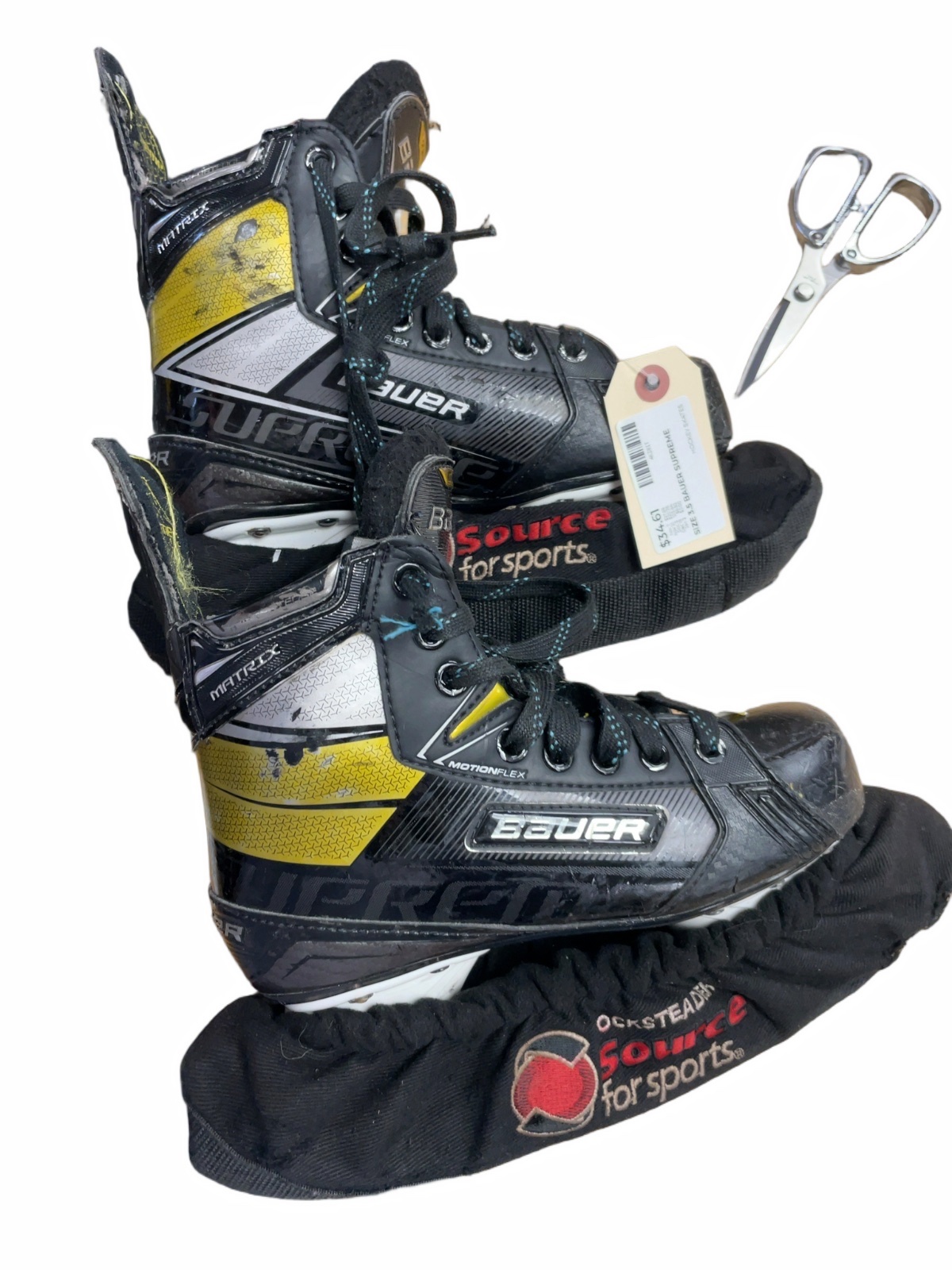 Bauer Supreme Matrix Size 3.5 Hockey Skates