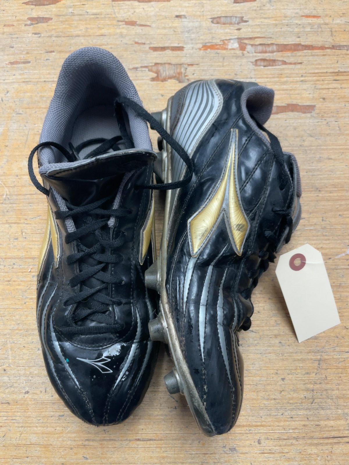 Diadora Size 9 Soccer Cleats