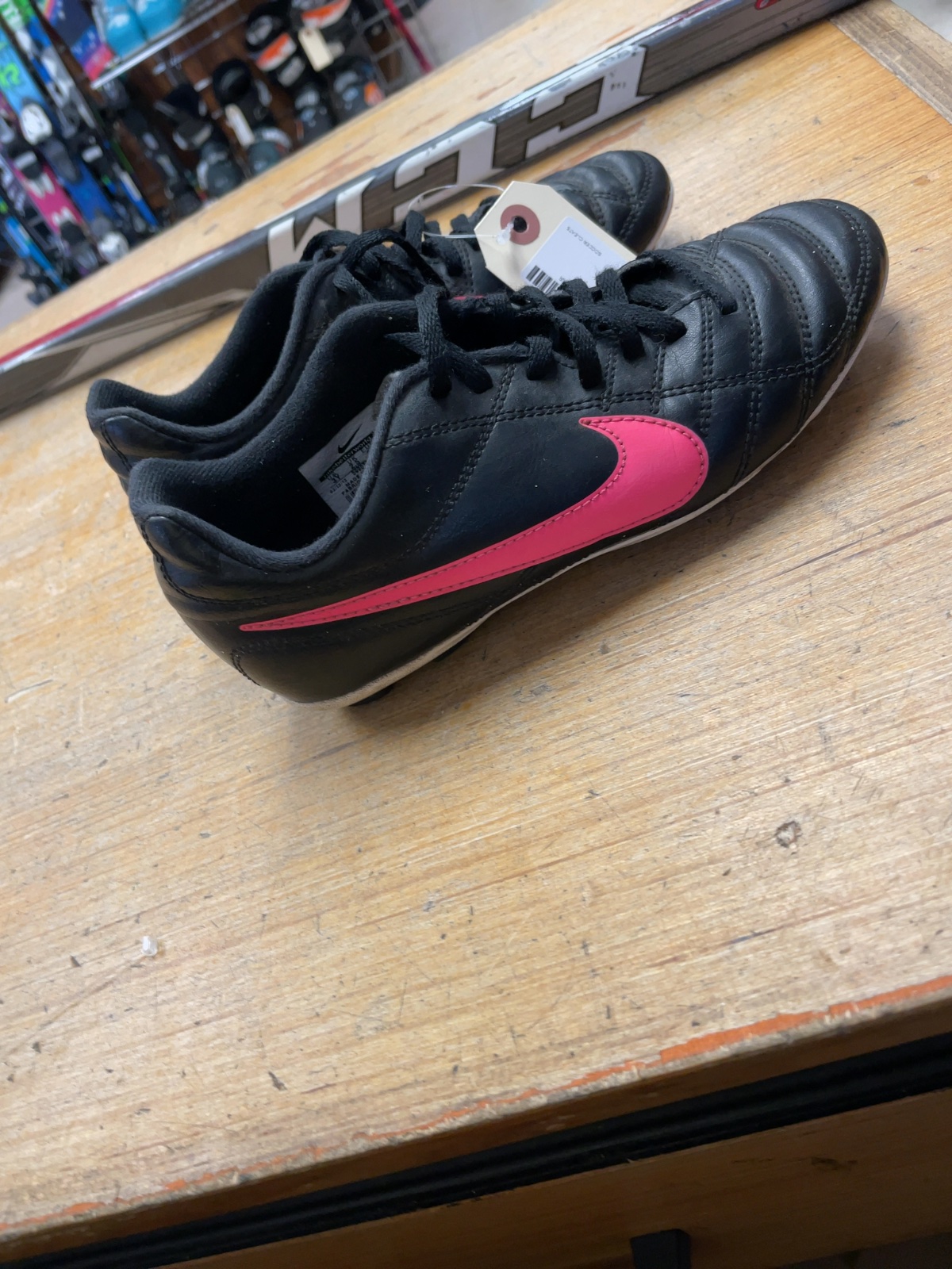 Nike Tiempo Natural IV LTR FG Size 3Y Youth Soccer Cleats