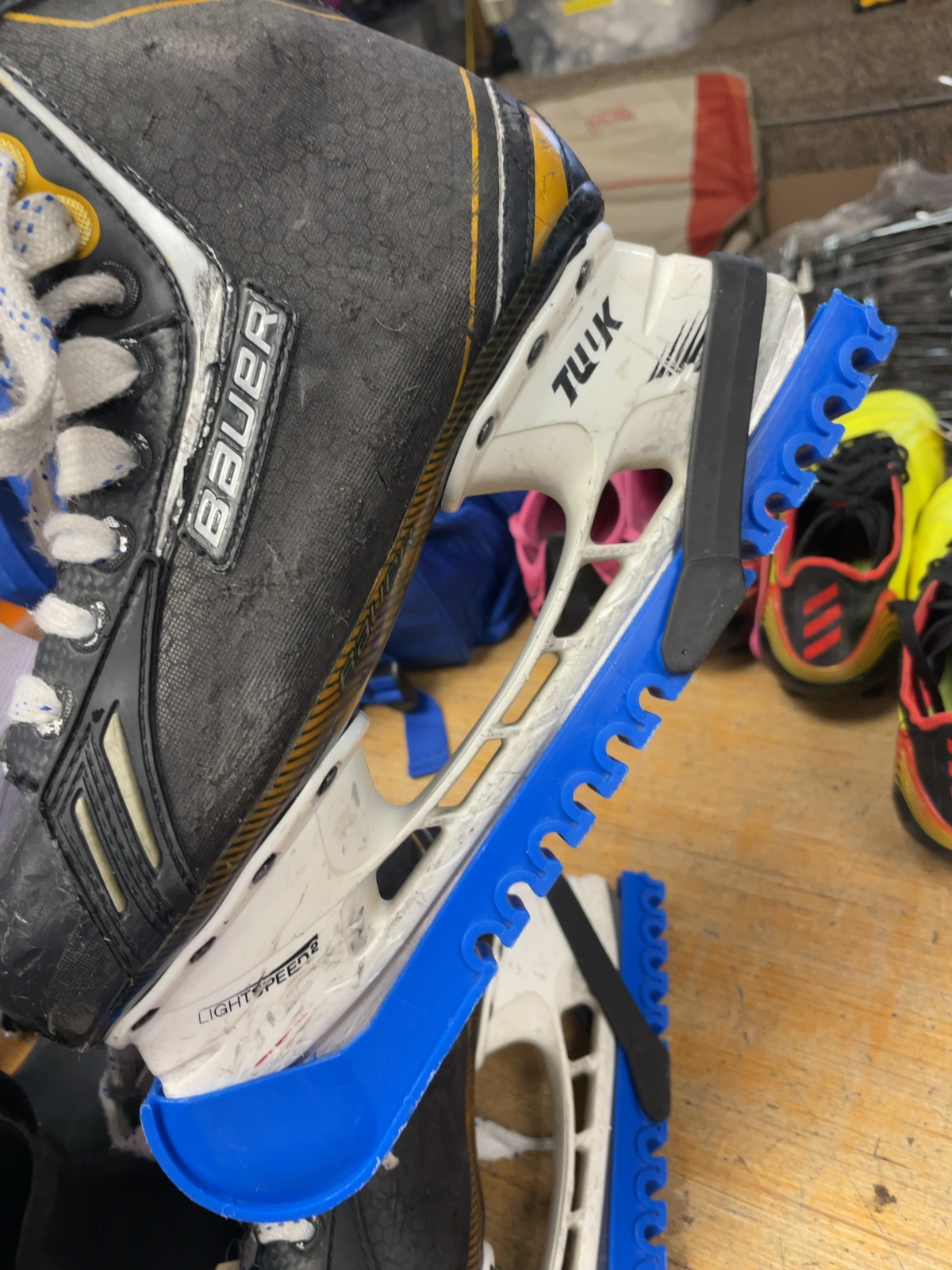 Bauer Supreme Ice Hockey Skates Size 5