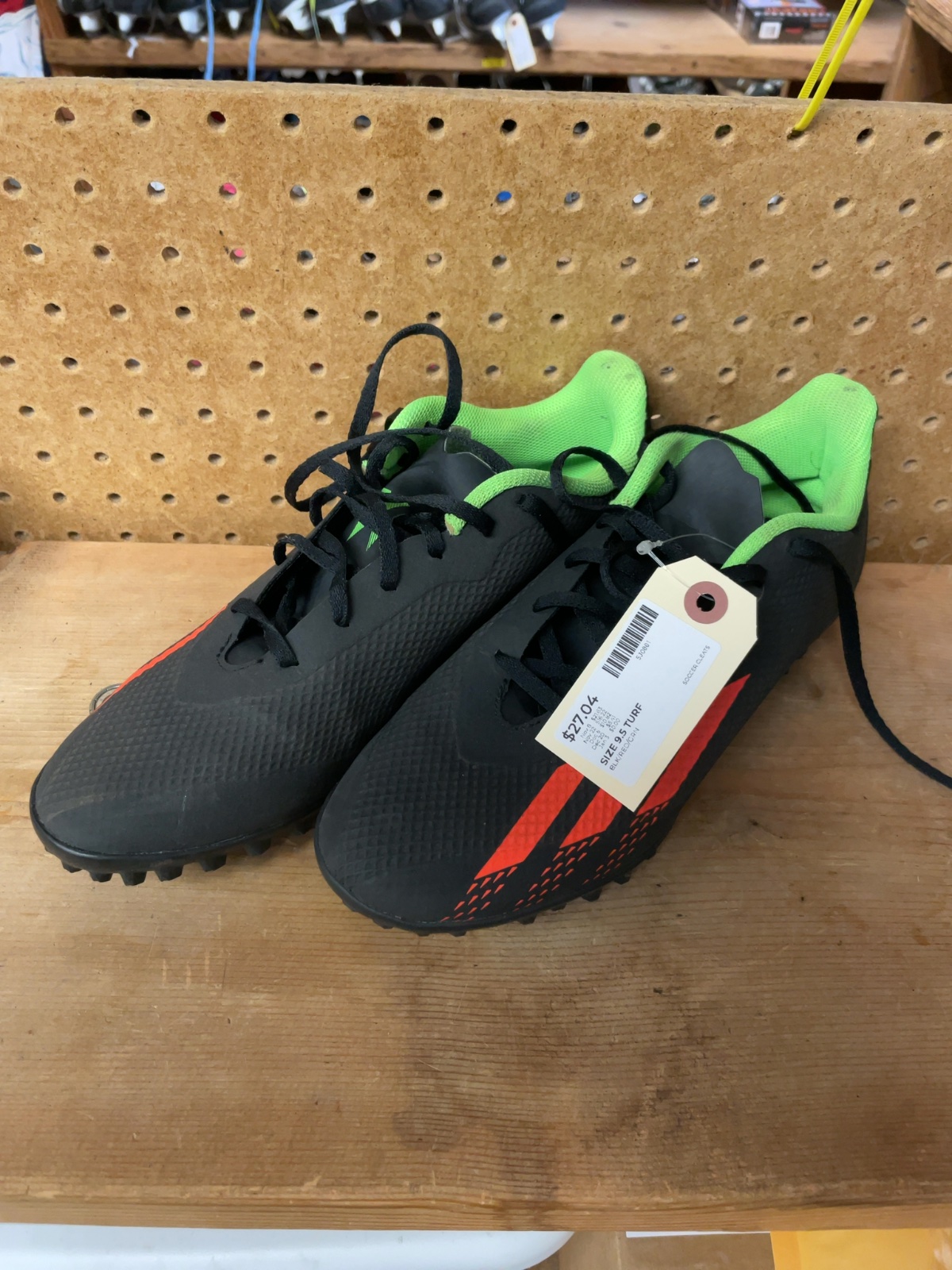 Adidas Size 9.5 Turf Soccer Cleats