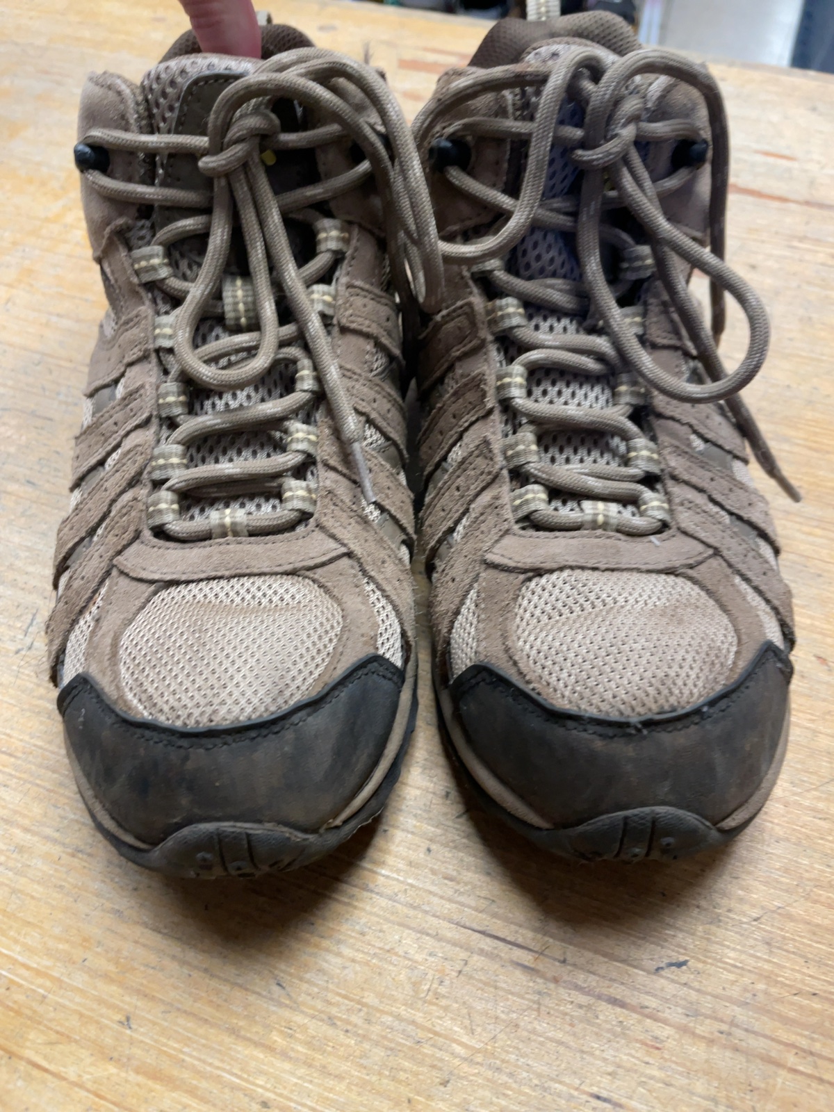 Columbia Hiking Boots Size 9 Women's Brown