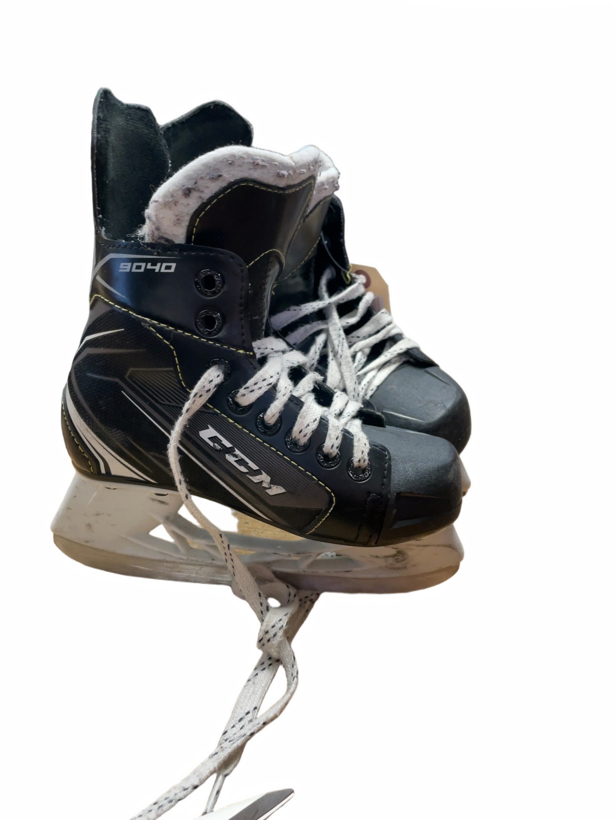 CCM Tacks 9040 Size 1 Youth Ice Hockey Skates - image 1