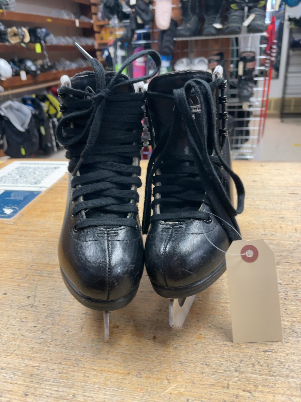 Jackson 445 Size 12C Figure Skates