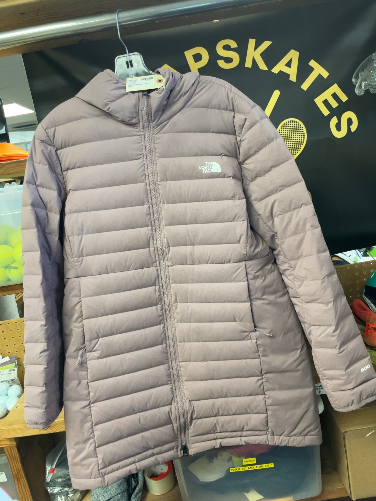 The North Face Size XL Women's 600-Fill Hooded Down Parka