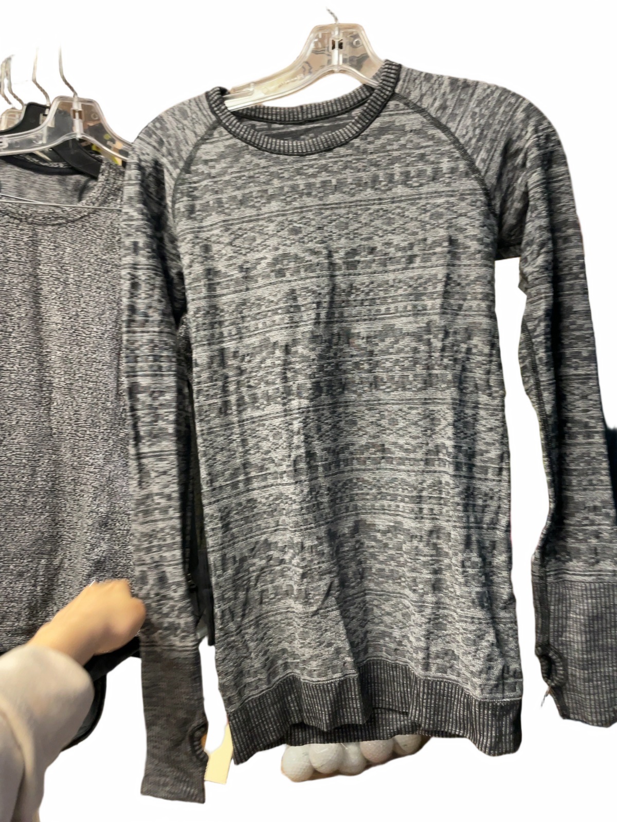 lululemon Size 8 Long Sleeve Top