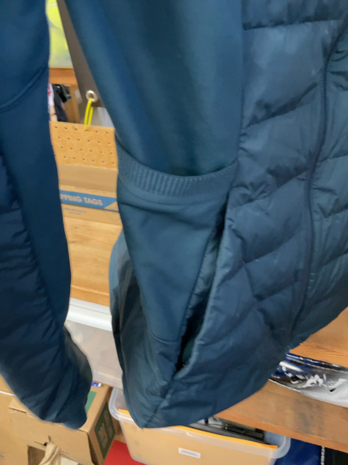 Lululemon Down For It All Jacket Size 8 Green