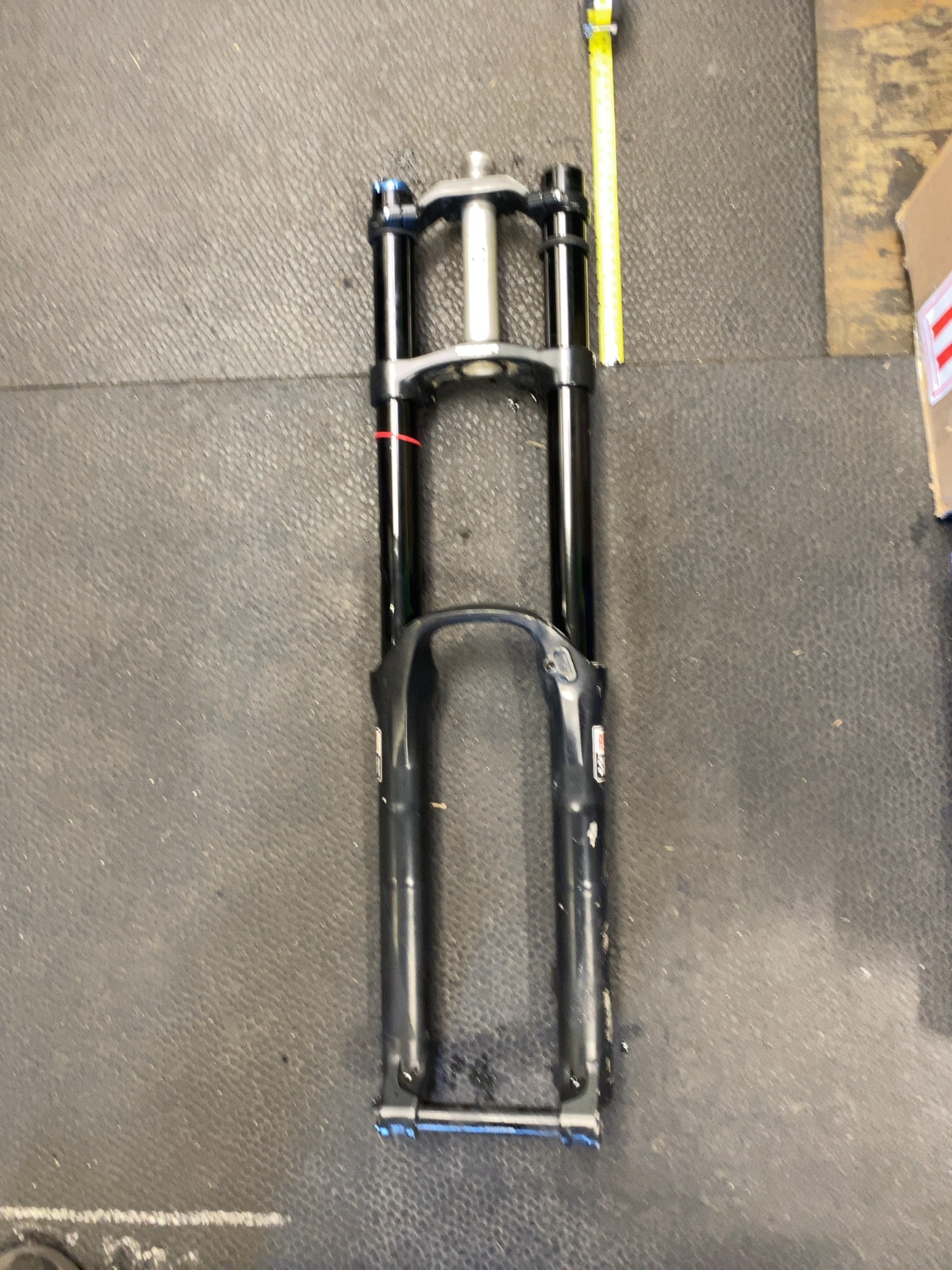 RockShox BoXXer Downhill Suspension Fork Used
