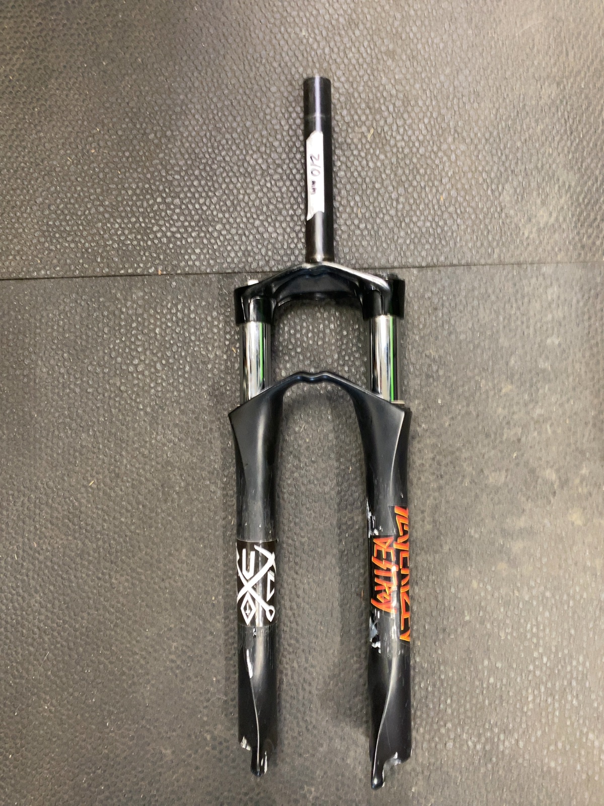 Suspension Fork Used 210mm Steerer