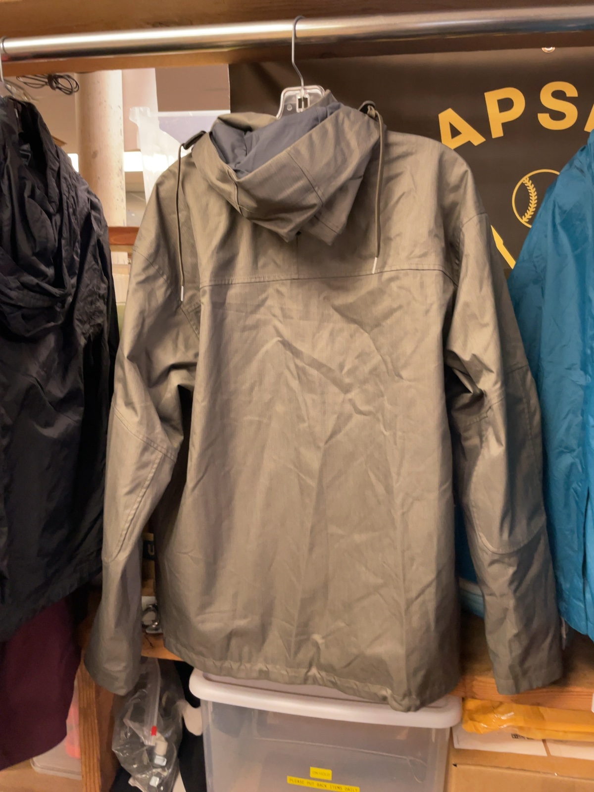 MEC Hooded Shell Jacket Size L