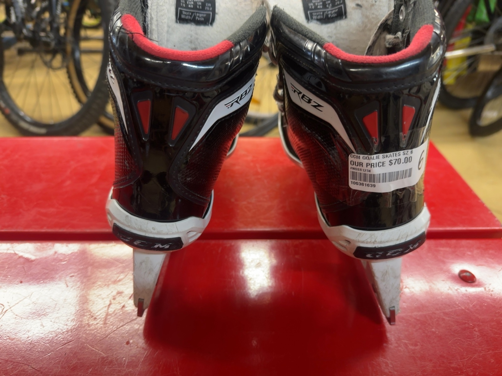 CCM RBZ Ice Hockey Goalie Skates Size 6