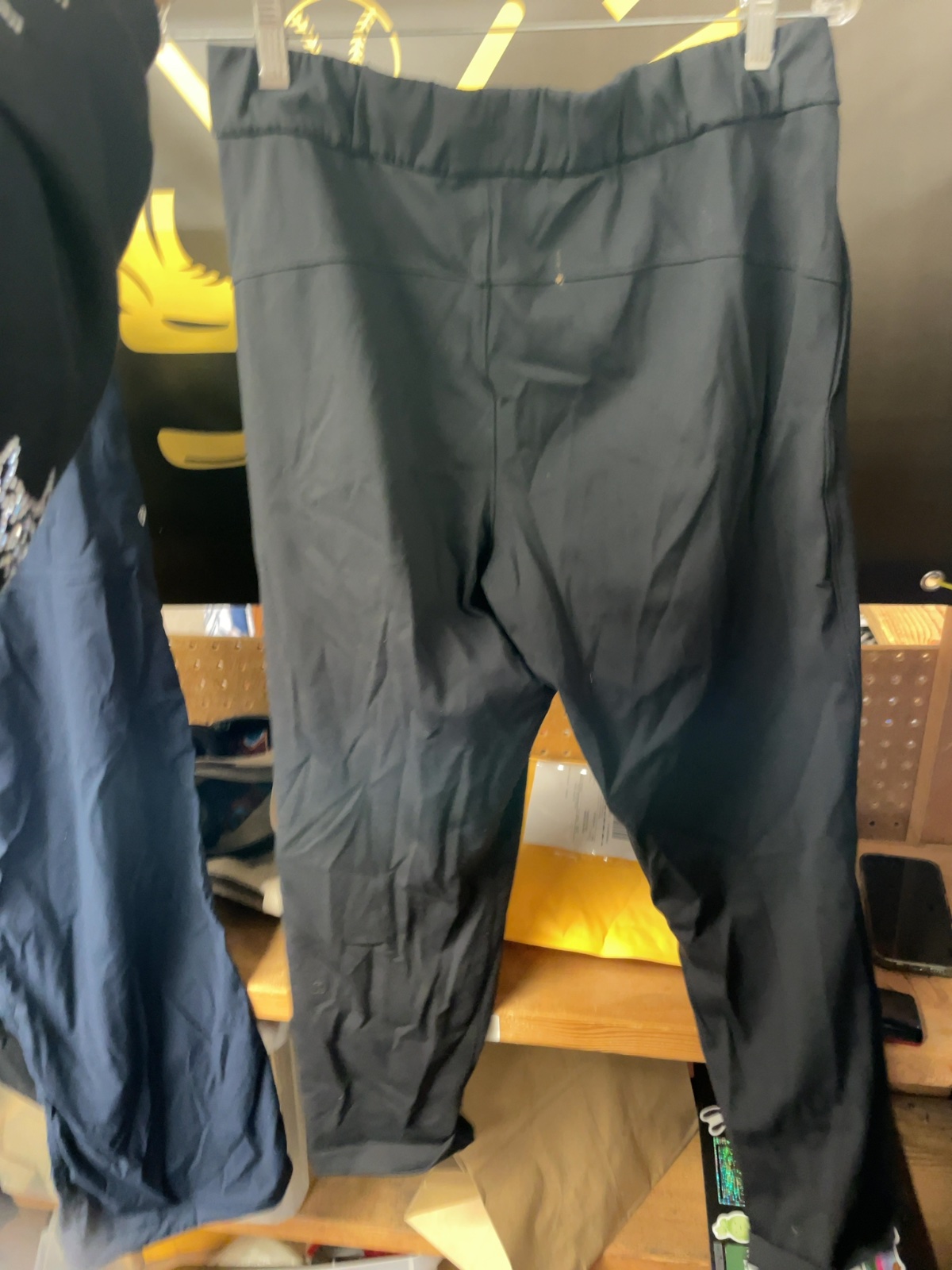 Lululemon Size 8 Black Pants