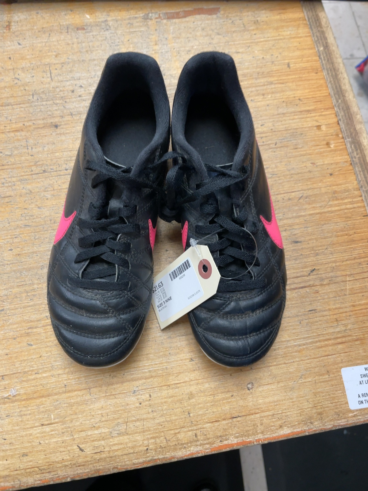 Nike Tiempo Natural IV LTR FG Size 3Y Youth Soccer Cleats