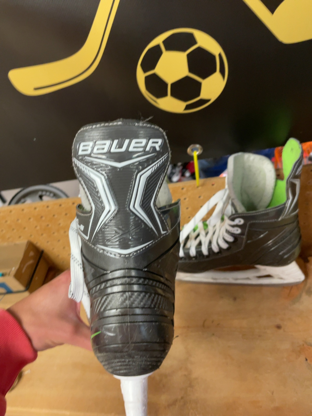 Bauer XLS Size 3.5 Hockey Skates