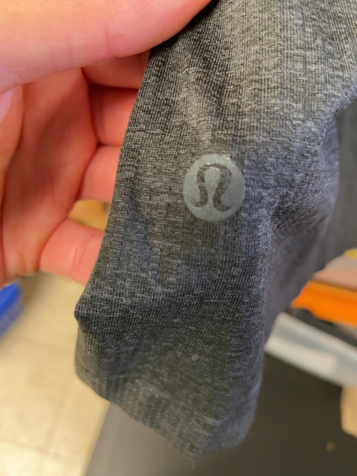 Lululemon Metal Vent Tech Sleeveless Tank Top Size M Charcoal