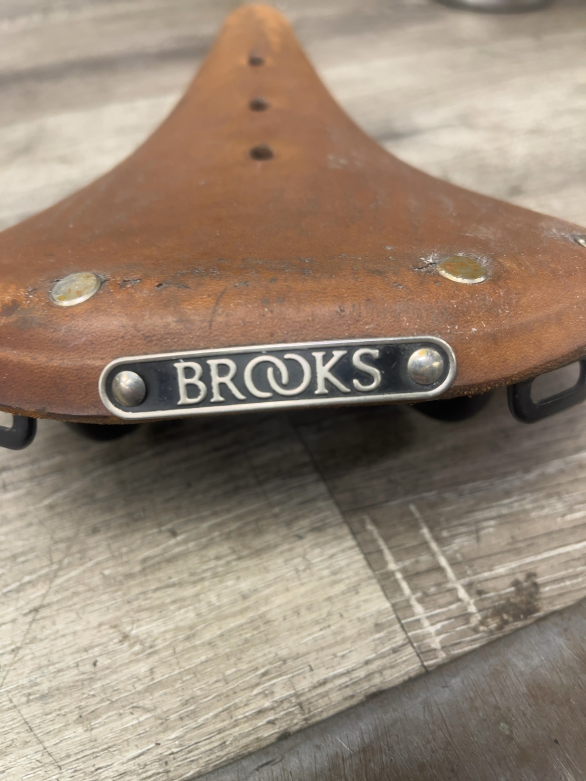 Brooks B17 Leather Bicycle Saddle Brown Good