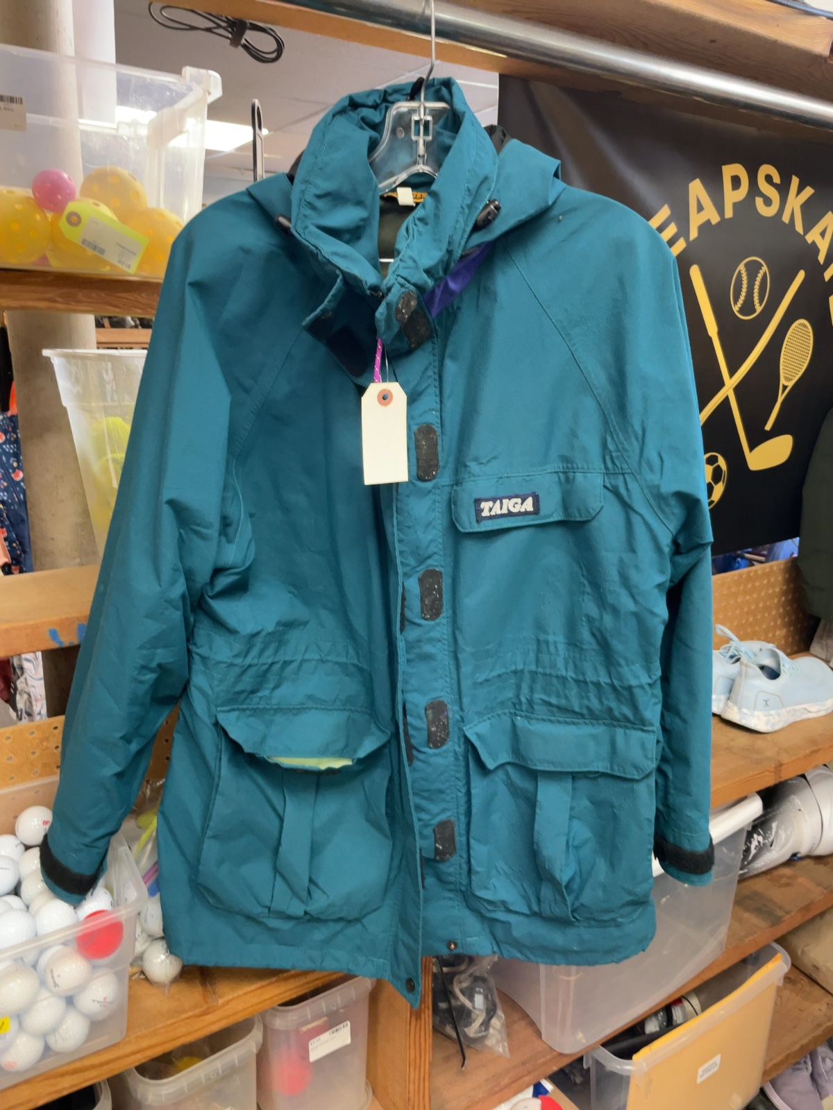 Taiga Gore-Tex Hooded Rain Parka Jacket Size M