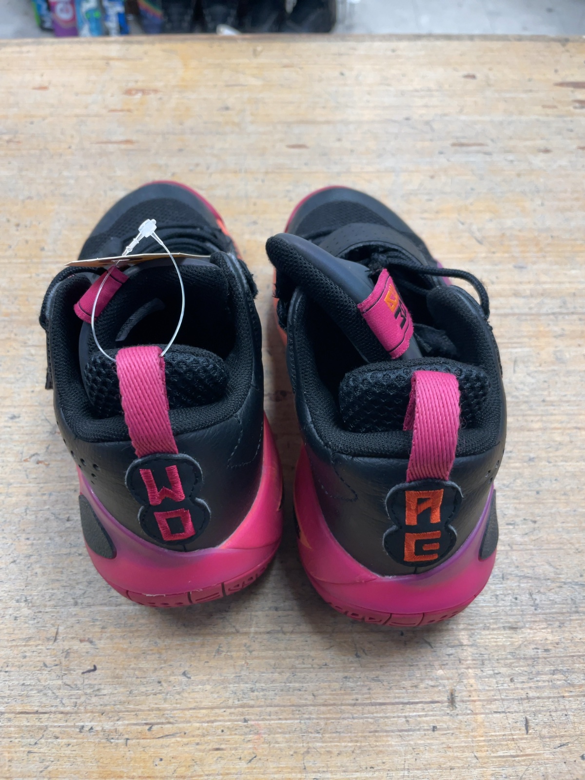 Li-Ning Way of Wade All City Size 3 US Kids Basketball Shoes
