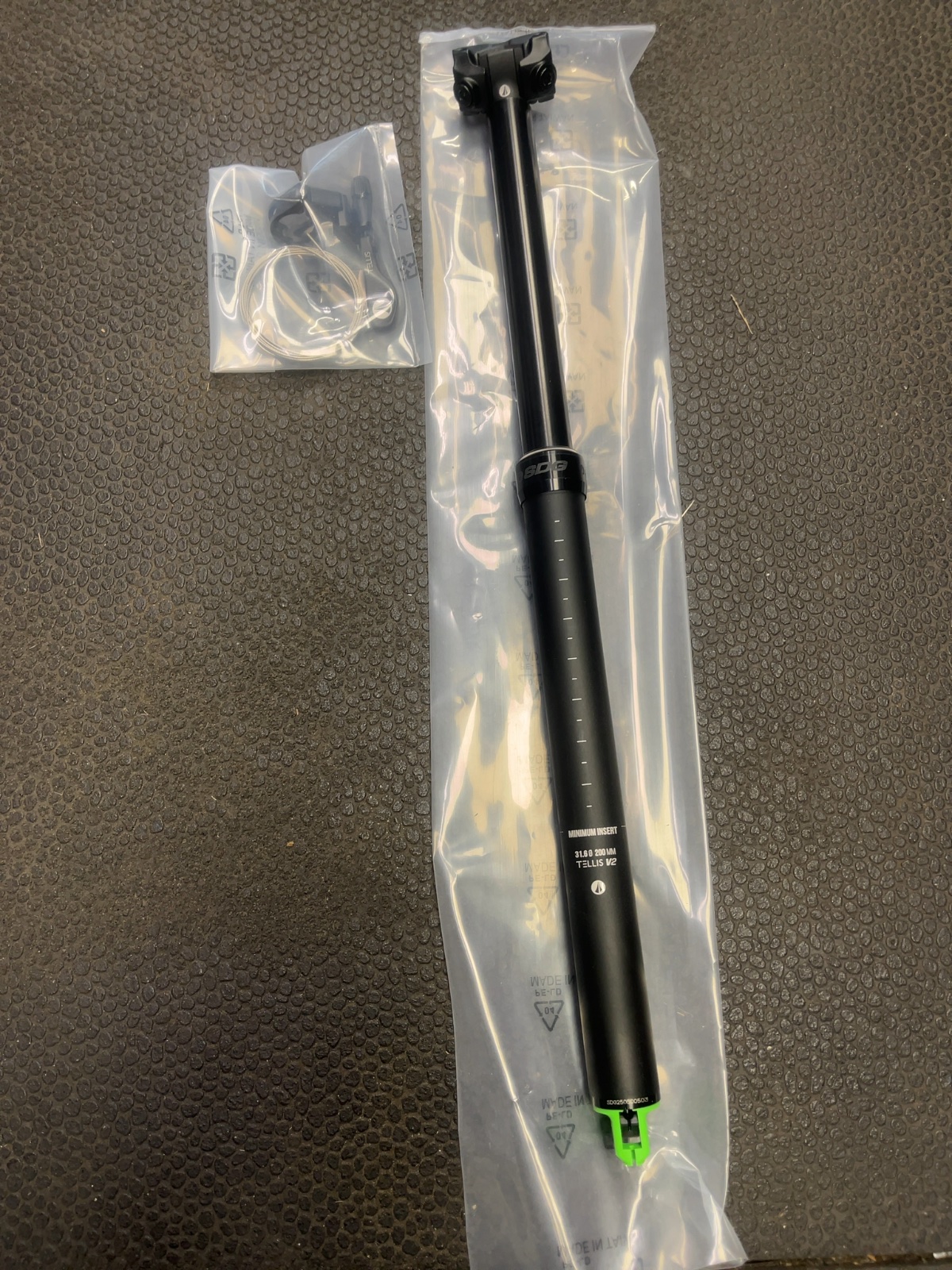 SDG Tellis V2 Dropper Post 31.6mm 200mm Remote Lever Included New