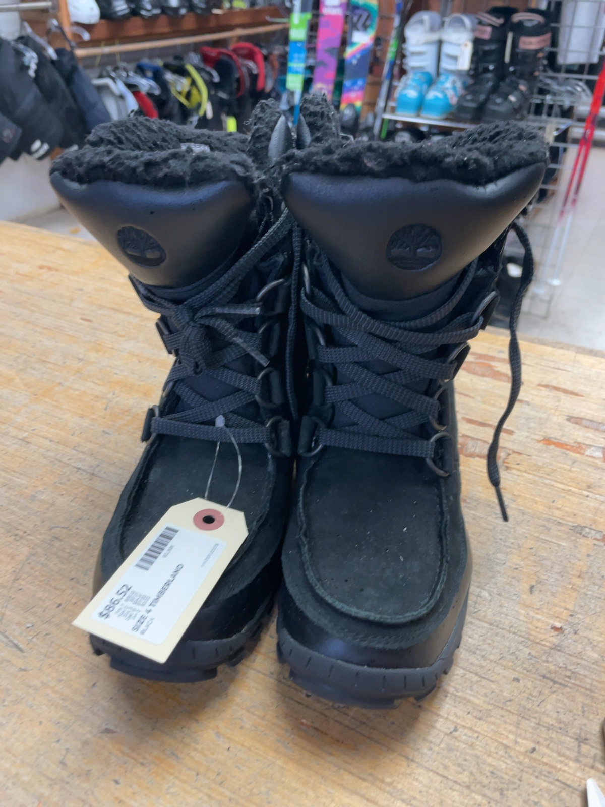 Timberland A137G Size 4 US Winter Boots