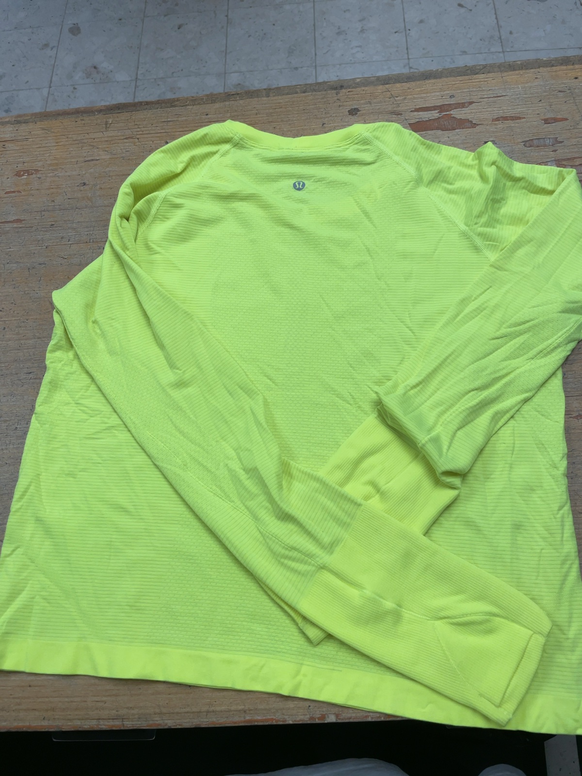 lululemon Swiftly Tech Size 14 Neon Long Sleeve Shirt