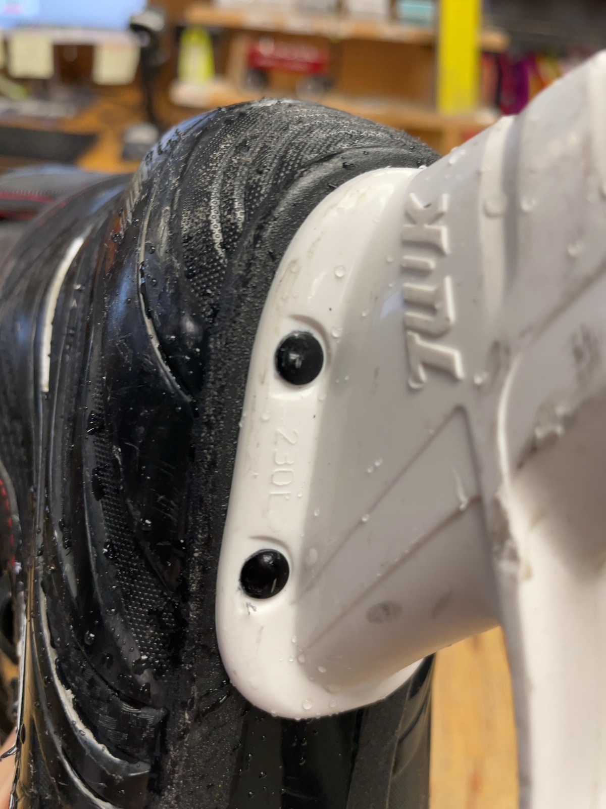 Bauer NS Size 3.5 Hockey Skates